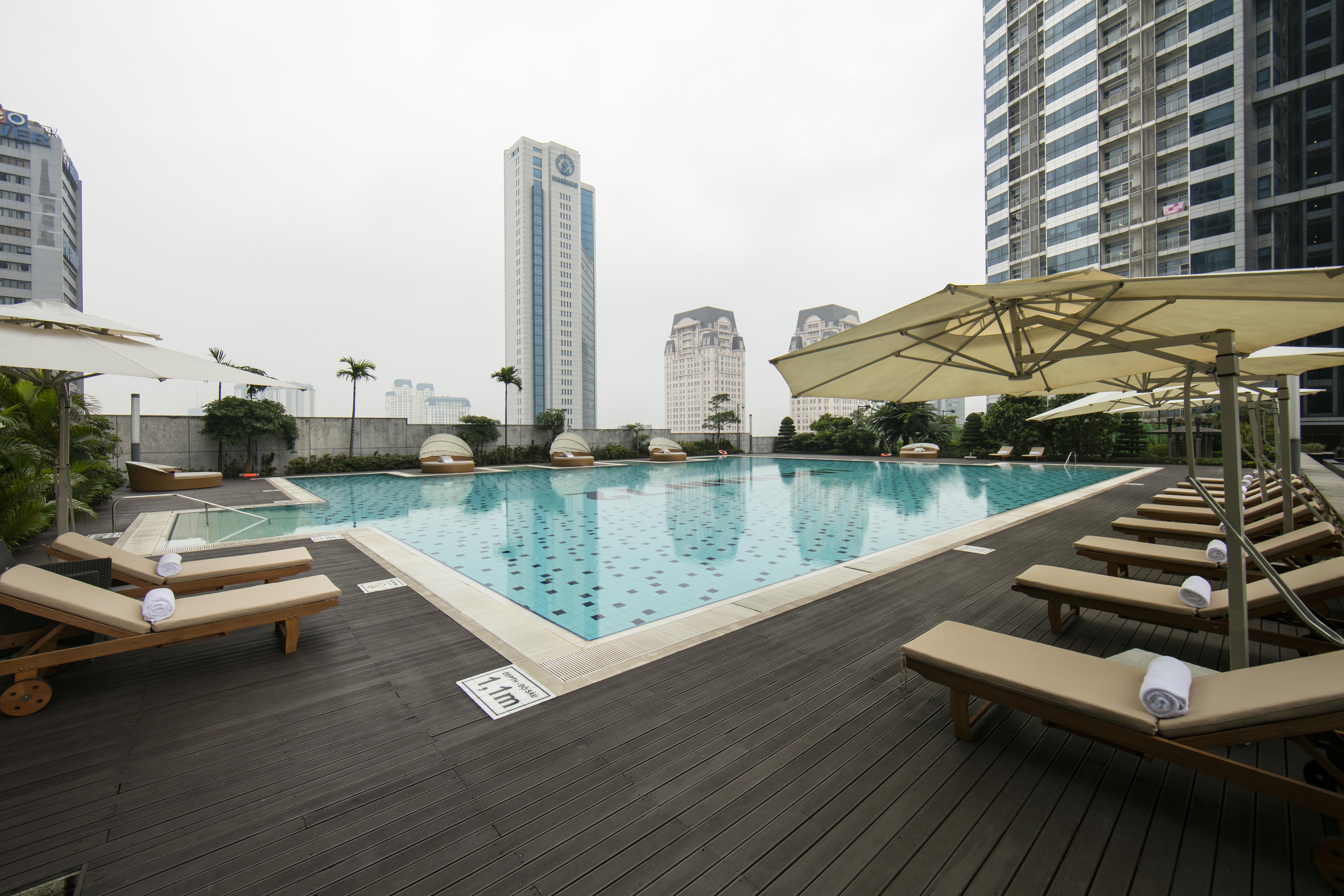 Calidas Landmark72 Royal Residence Hanoi Exterior photo